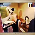 Aperanto Galazio سكوبيلوس تاون