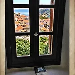 Aperanto Galazio Hotel