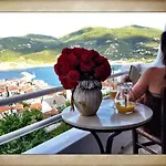 Aperanto Galazio سكوبيلوس تاون