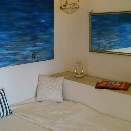 Aperanto Galazio Hotell 2*