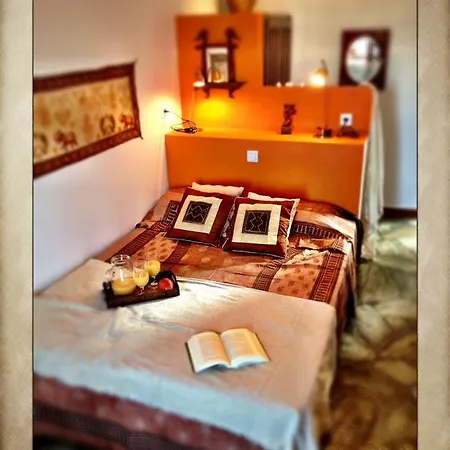 Aperanto Galazio Hotell 2*