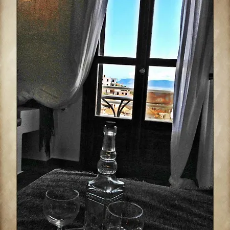 Aperanto Galazio Hotell 2*