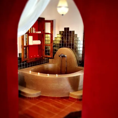 Hotell Aperanto Galazio 2*