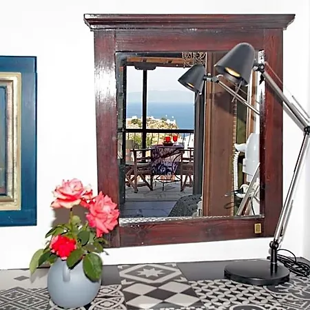 Aperanto Galazio 2* Skopelos stad