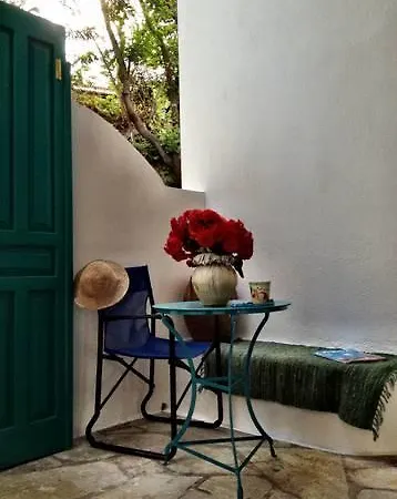 Aperanto Galazio Hotell